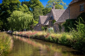 lower slaughter stream