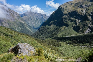 Milford-Peaks-to-Valleys