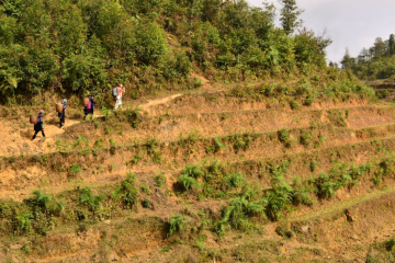 Chris Leading out the Sapa Sisters